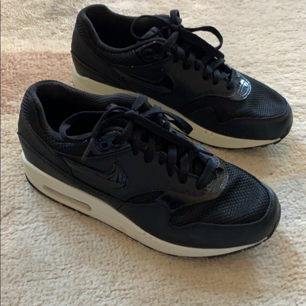 Nike air max women black